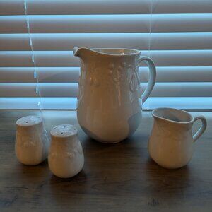 Gibson Housewares Serving Set - Partial